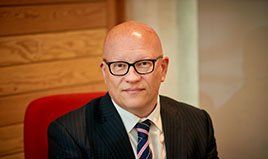 eSpida Director, Waterdale